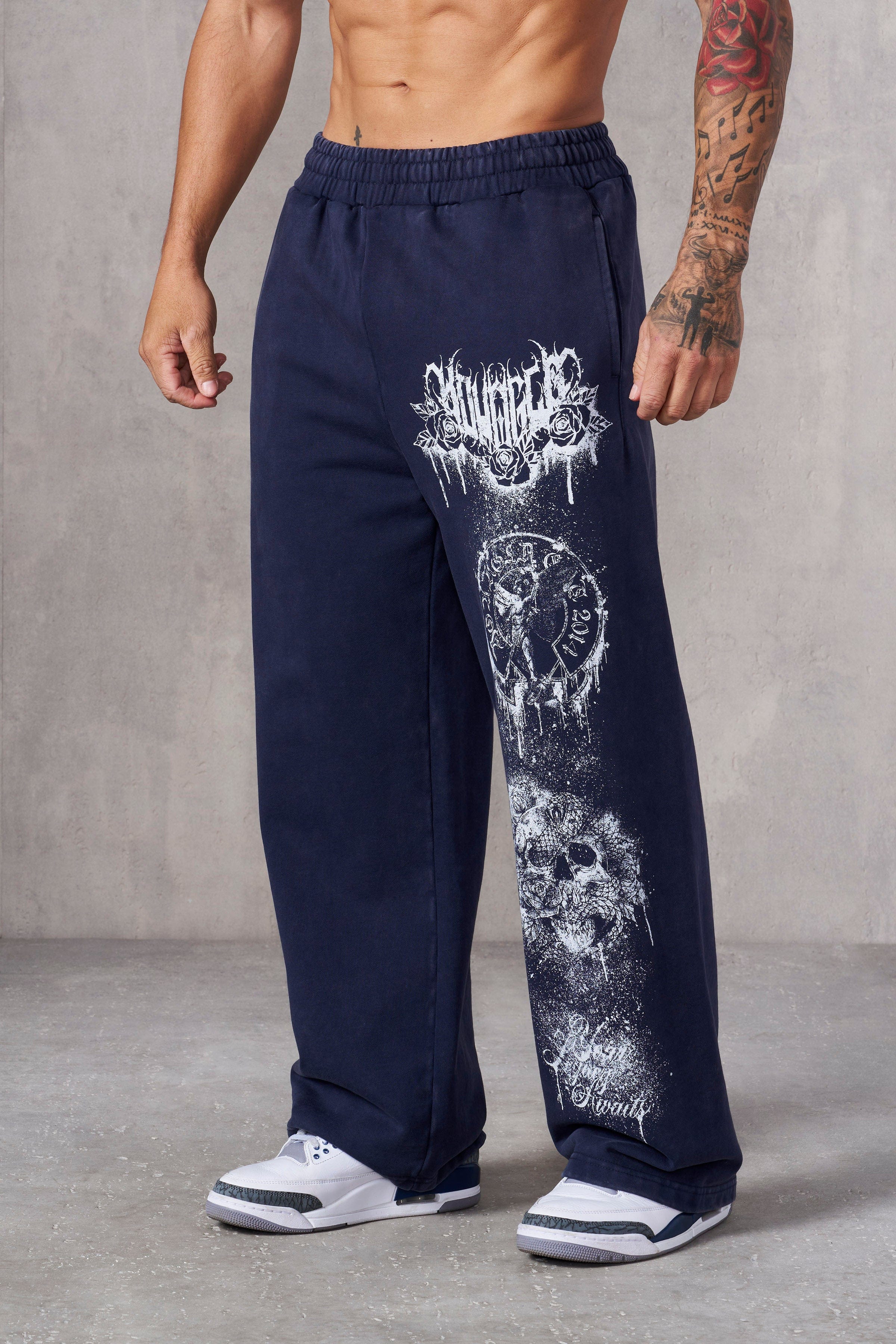 2116 - Dynasty Sweats
